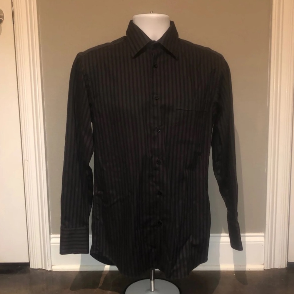 Men’s dress shirt